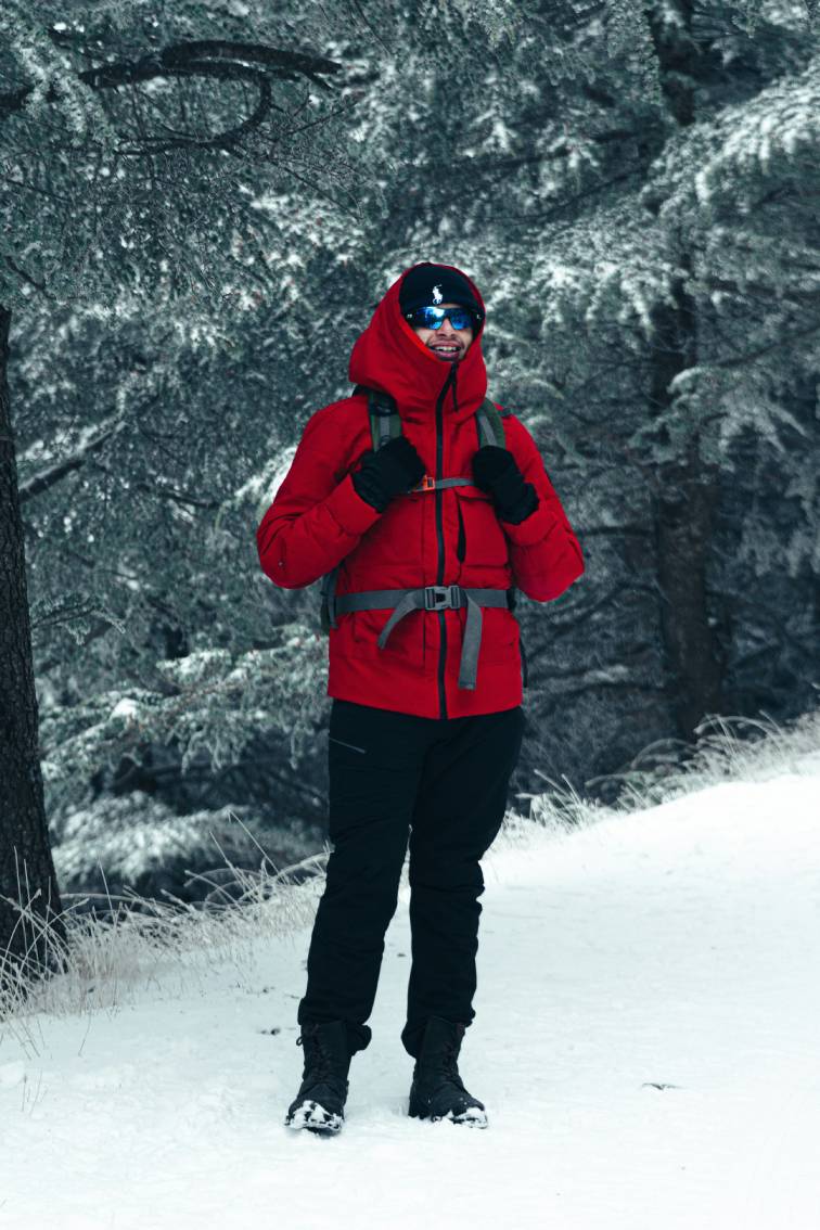 Plain red clothes example